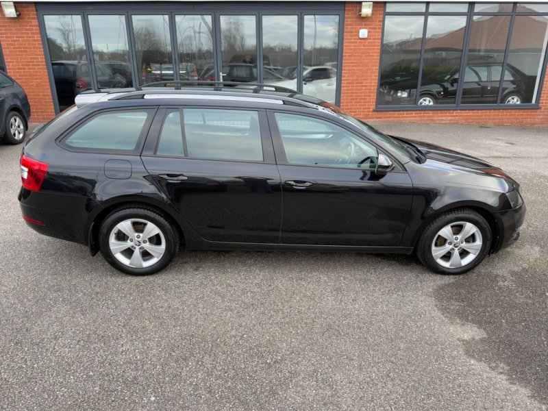 SKODA OCTAVIA 1.6 TDI S Euro 6 (s/s) 5dr